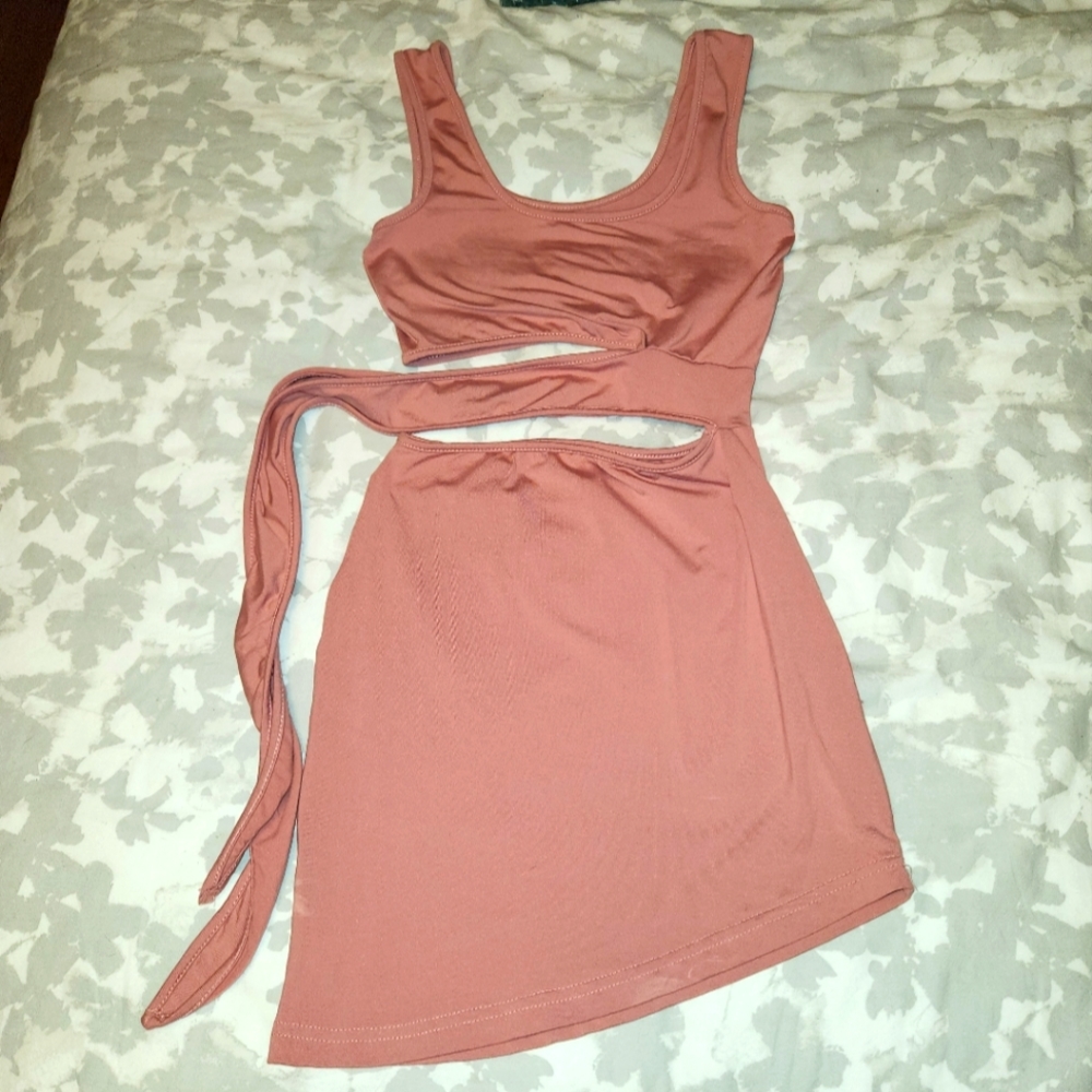 Dusty rose a line cutout body con dress~ 3️⃣ for $20